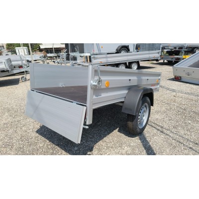 Carrello rimorchio auto monoasse in alluminio con timone pieghevole.