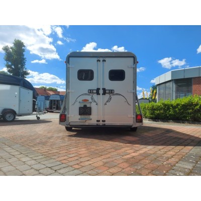 Trailer trasporto cavalli Traveller W3 per tre cavalli