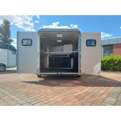 Trailer trasporto cavalli Traveller W3 per tre cavalli